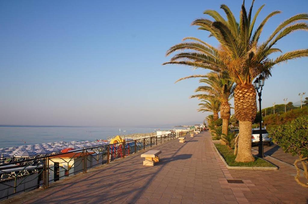 Apartmán Monolocale Deluxe A 2,7 Km Dal Mare Per 2 Persone Siderno Exteriér fotografie