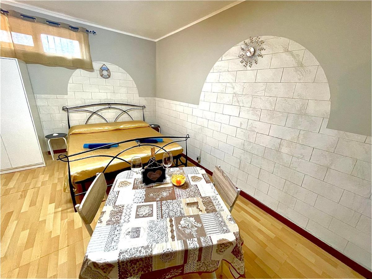 Apartmán Monolocale Deluxe A 2,7 Km Dal Mare Per 2 Persone Siderno Exteriér fotografie